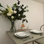 New 704 - Suite Marion - Cosy Apartment Paris Center